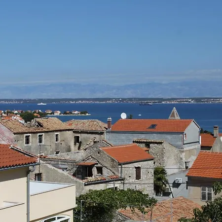 Appartement With A Parking Space Preko, Ugljan - 8428