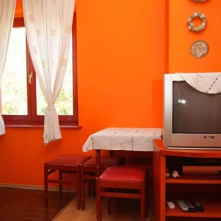 With A Parking Space Preko, Ugljan - 8428 Appartement *