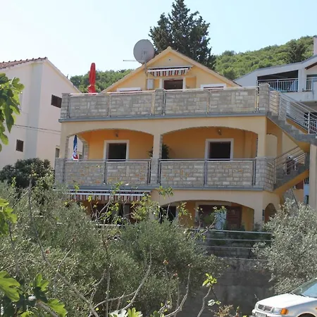 With A Parking Space Preko, Ugljan - 8428 Διαμέρισμα Preko
