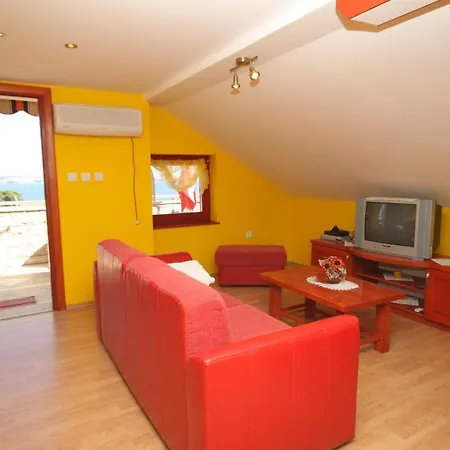 Apartament With A Parking Space Preko, Ugljan - 8428