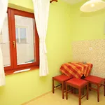 Apartment Apartments With A Parking Space Preko, Ugljan - 8428 Preko